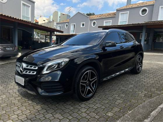 MERCEDES-BENZ GLA 250 2.0 CGI GASOLINA SPORT 7G-DCT